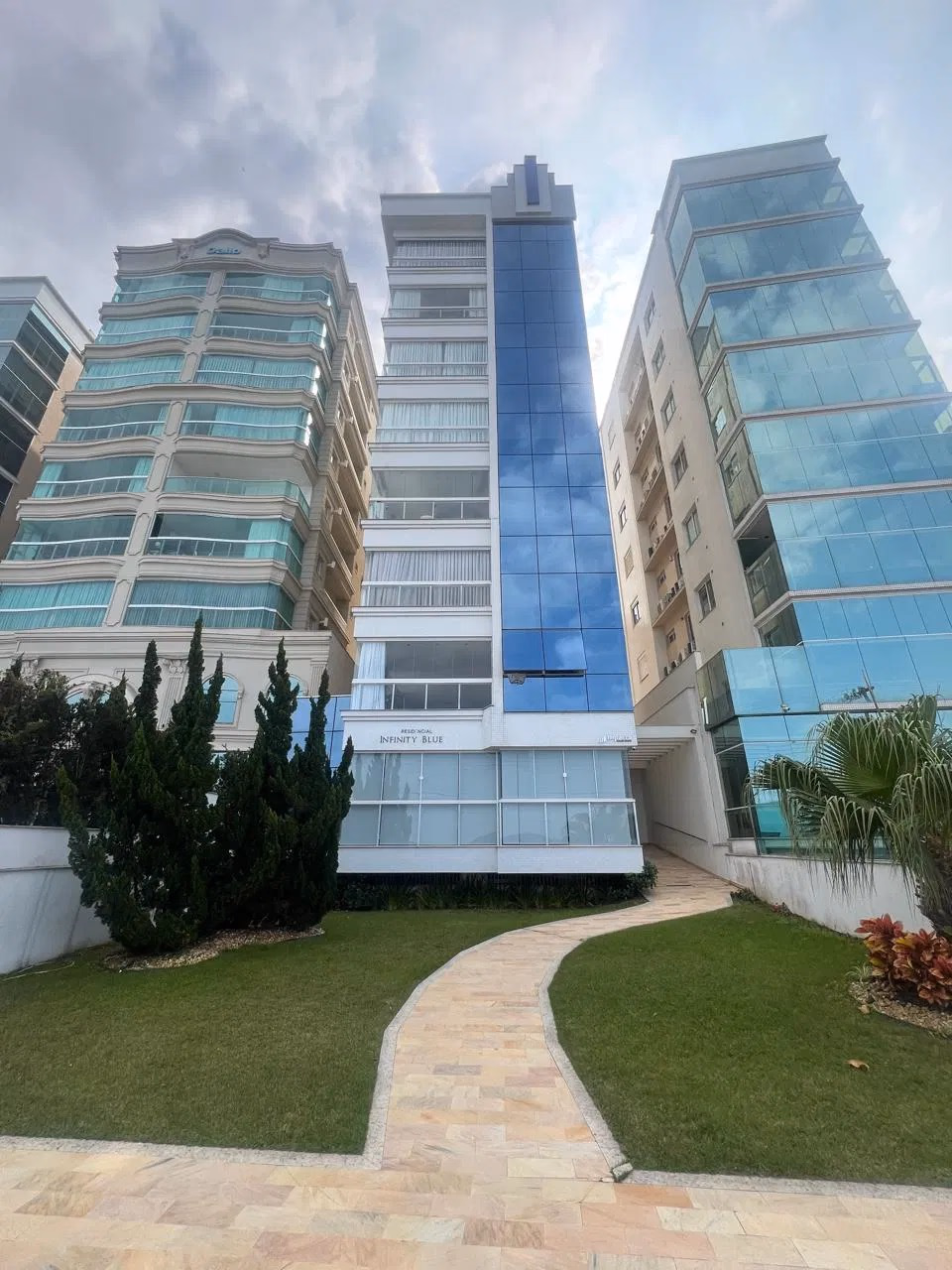 Infinity Blue Residence — Centro