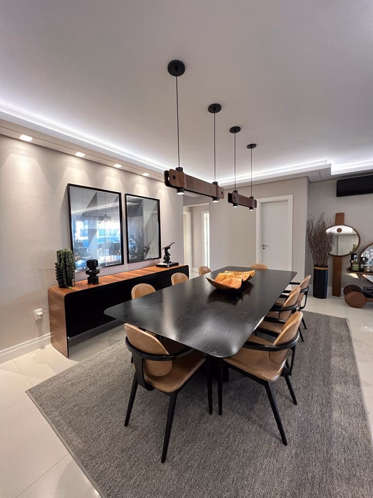 Apartamento 3 suítes em Meia Praia — Meia Praia, Itapema