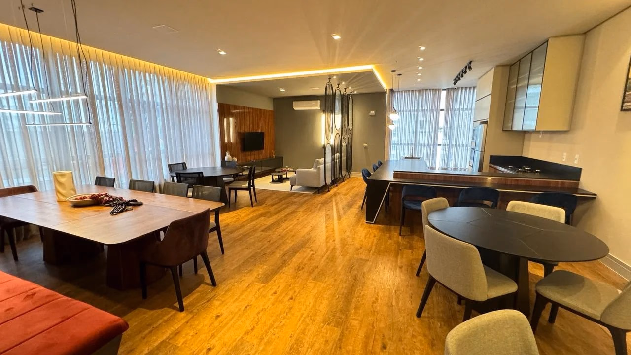Residencial Zurich, Rua 212, Bairro Meia Praia, Itapema - SC (7)