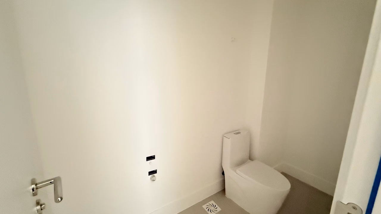Apartamento 4 suítes em Meia Praia — Meia Praia, Itapema