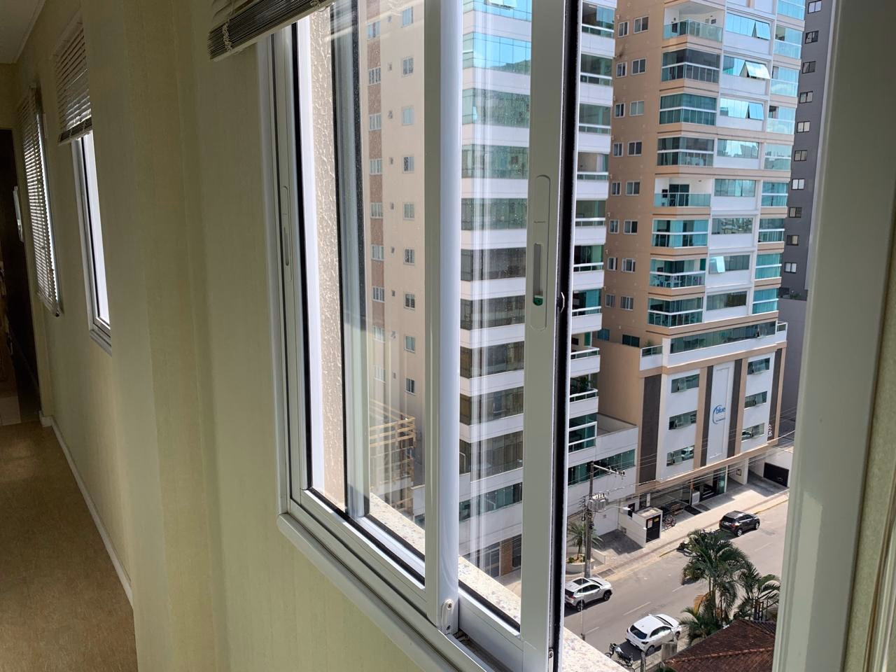 Apartamento 3 suítes em Meia Praia — Meia Praia, Itapema