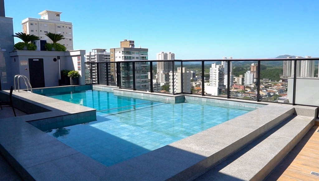 Avalon Residence — Meia Praia