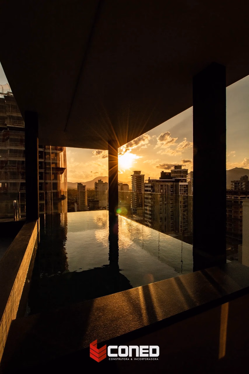 Royal Ontario - Rua 306, Bairro Meia Praia, Itapema - SC (2)