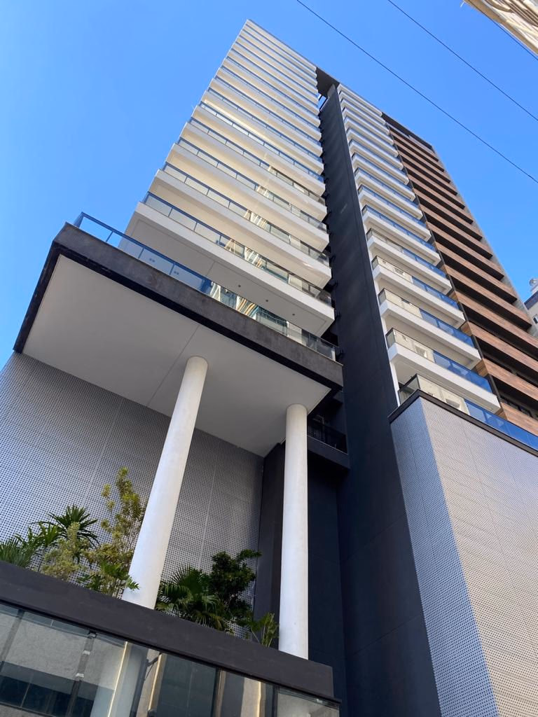 Sunsky Residencial — Meia Praia