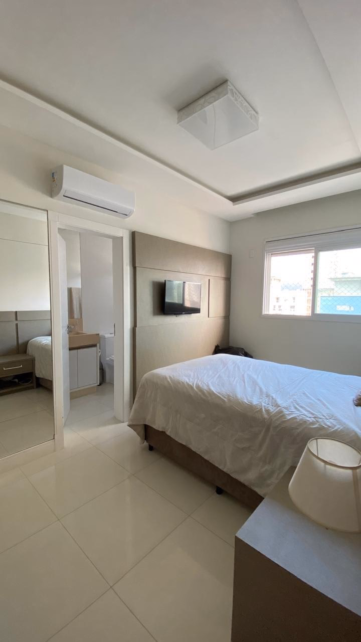 Apartamento 4 suítes em Meia Praia — Meia Praia, Itapema