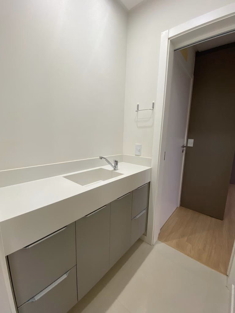 Apartamento 3 quartos em Meia Praia — Meia Praia, Itapema