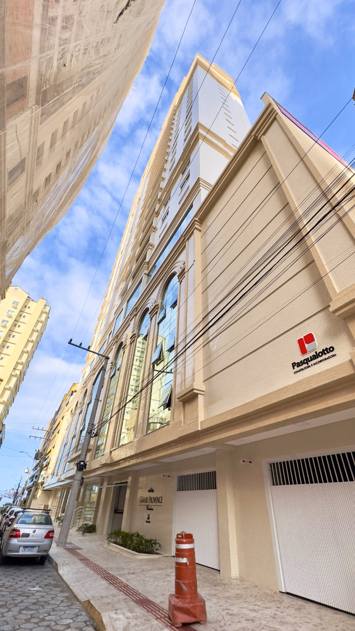 Res Grand Provence, apartamento quadra mar (2)
