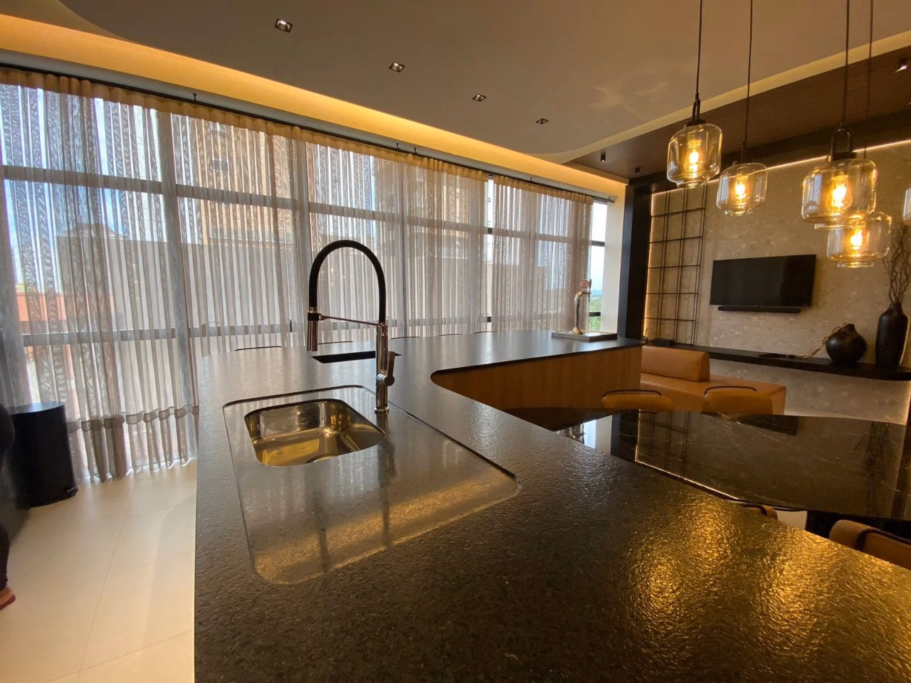 Residencial Avant Garde - Rua 305, Bairro Meia Praia, Itapema - SC (16)