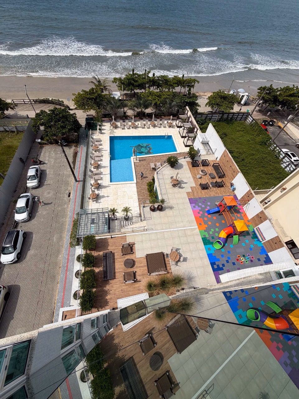 Apartamento 4 suítes em Meia Praia — Meia Praia, Itapema