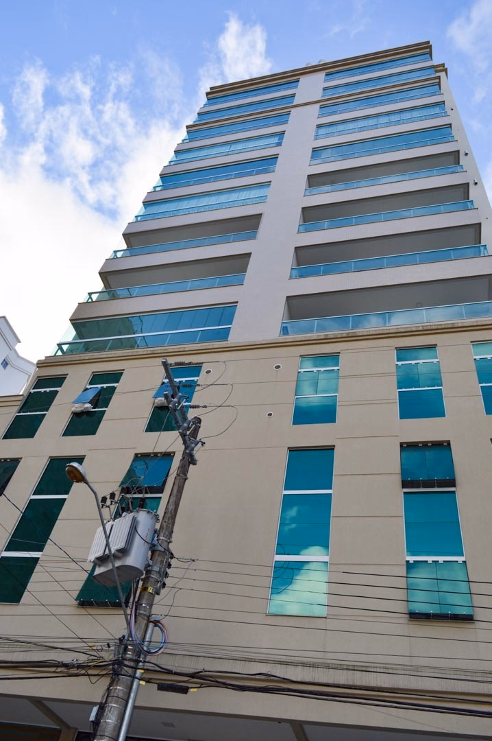 Donatti residencial — Meia Praia