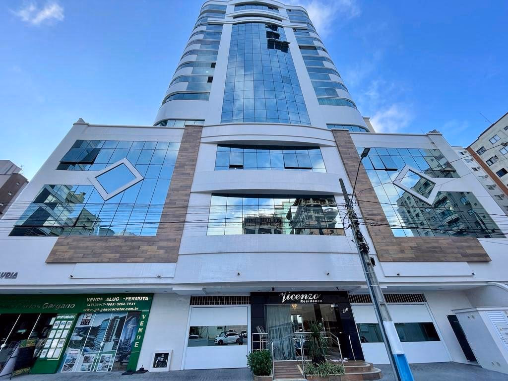 Vicenzo Residencial — Meia Praia