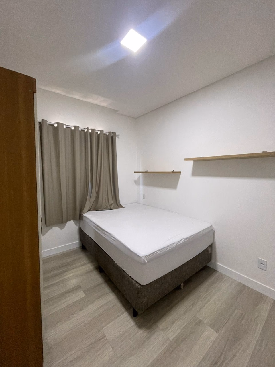 Apartamento 2 suítes em Meia Praia — Meia Praia, Itapema