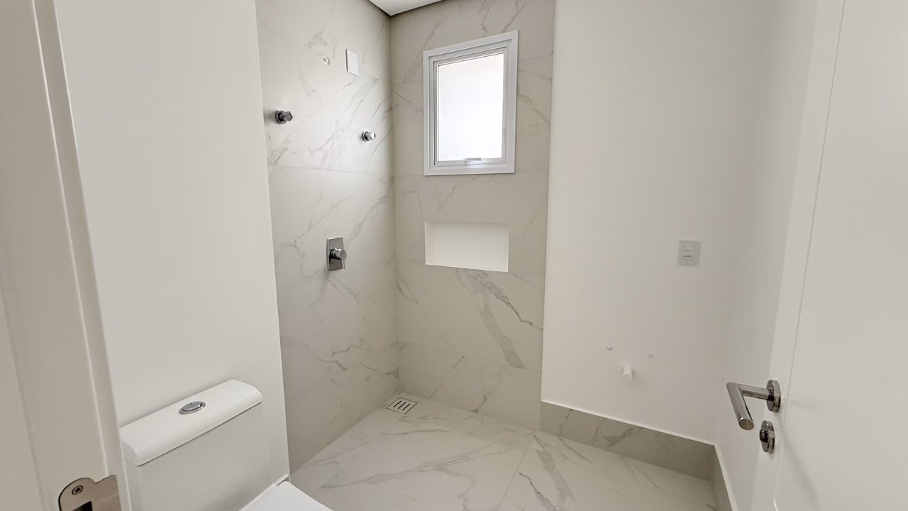 Apartamento 3 suítes em Canto da Praia — Canto da Praia, Itapema