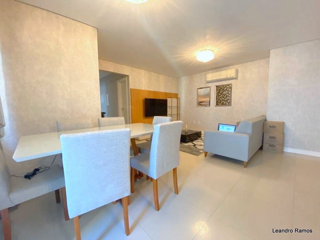 Apartamento 3 suítes em Meia Praia — Meia Praia, Itapema