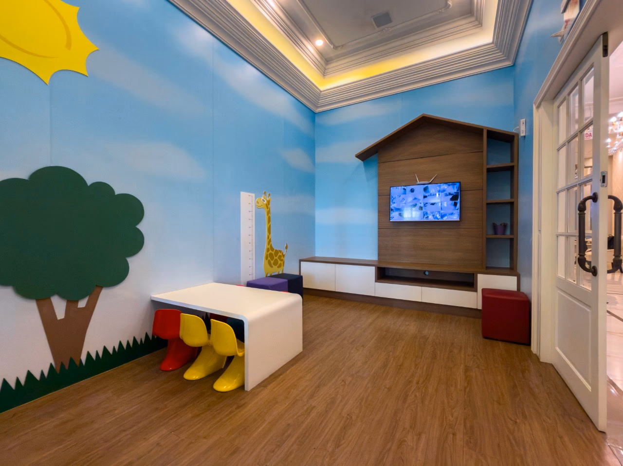 Apartamento 4 suítes em Meia Praia — Meia Praia, Itapema