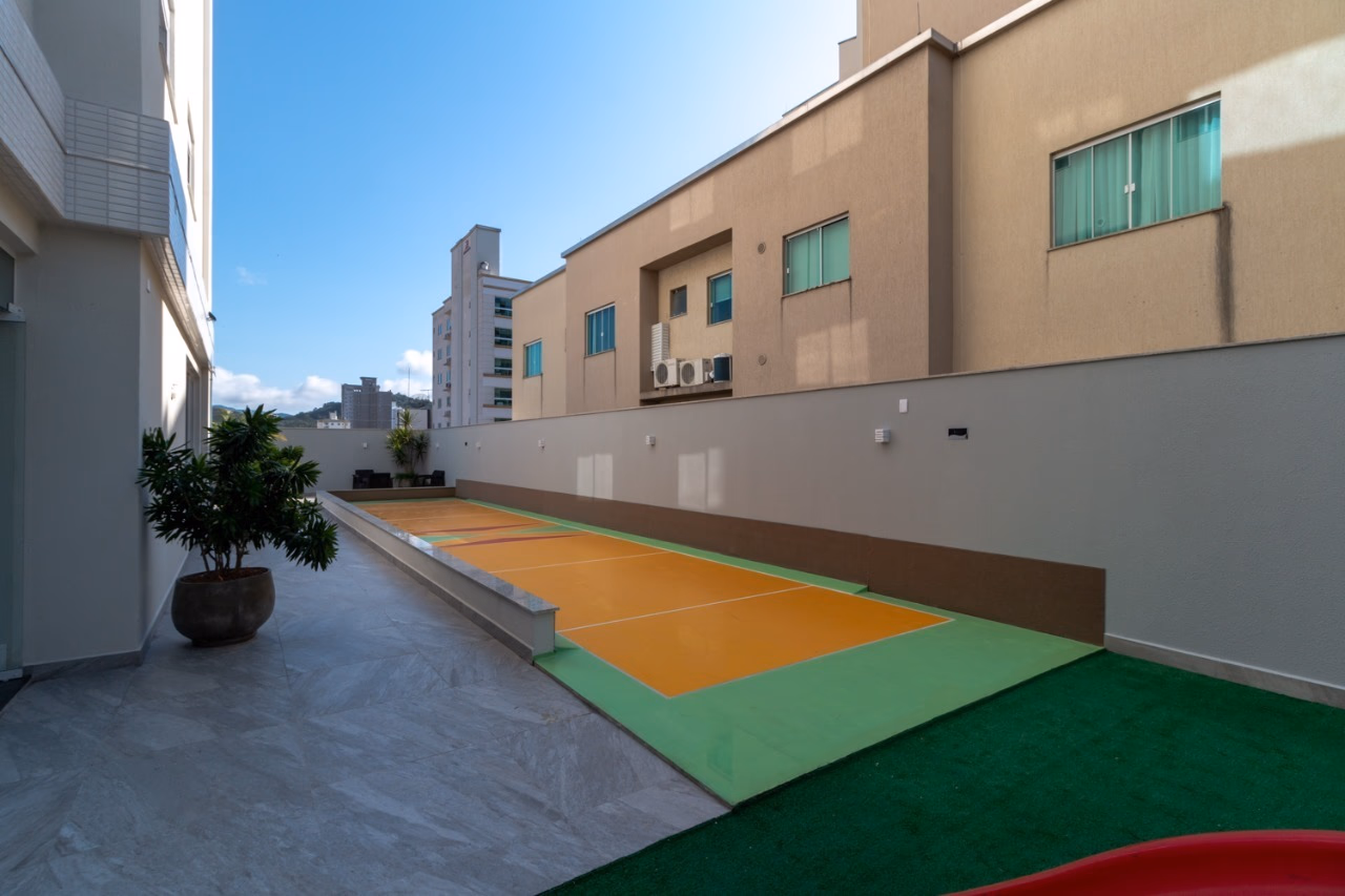 Apartamento 4 suítes em Meia Praia — Meia Praia, Itapema