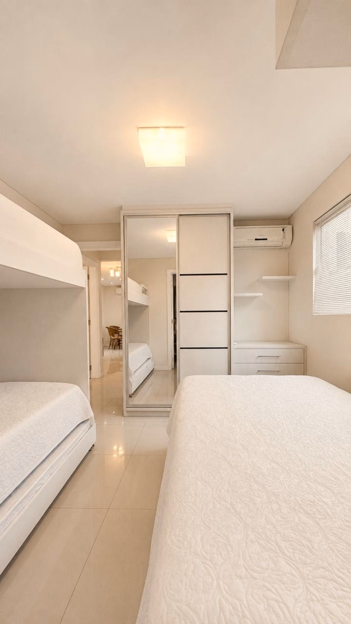 Apartamento 2 suítes em Meia Praia — Meia Praia, Itapema