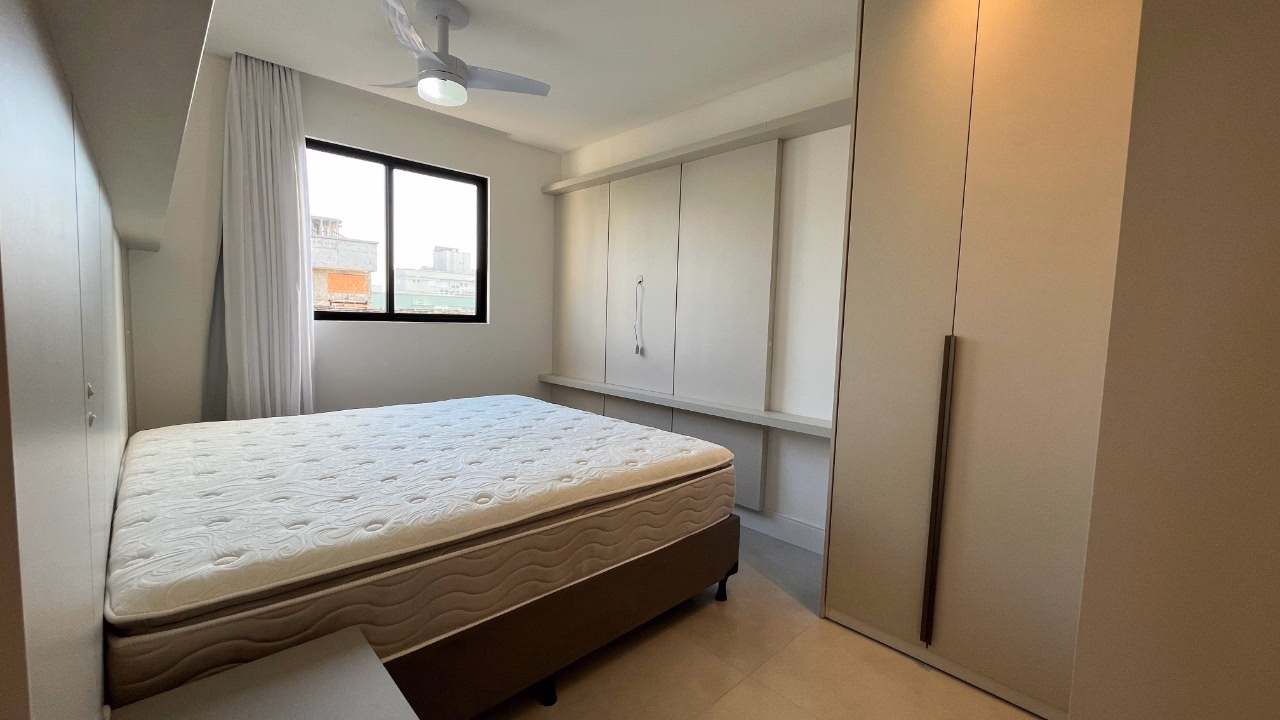 Apartamento 4 suítes em Meia Praia — Meia Praia, Itapema
