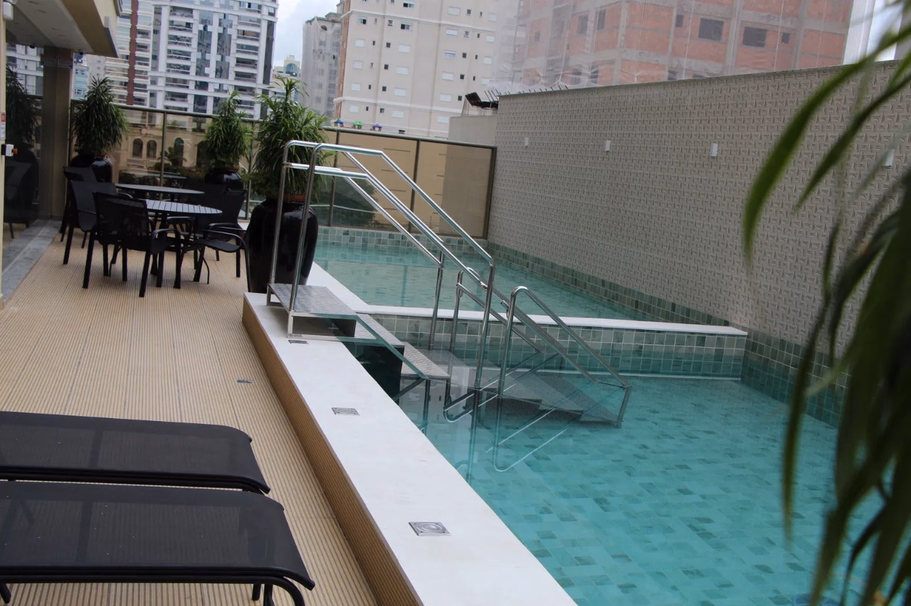 VIlle de Lyon - Rua 242, Bairro Meia Praia, Itapema - SC (16)