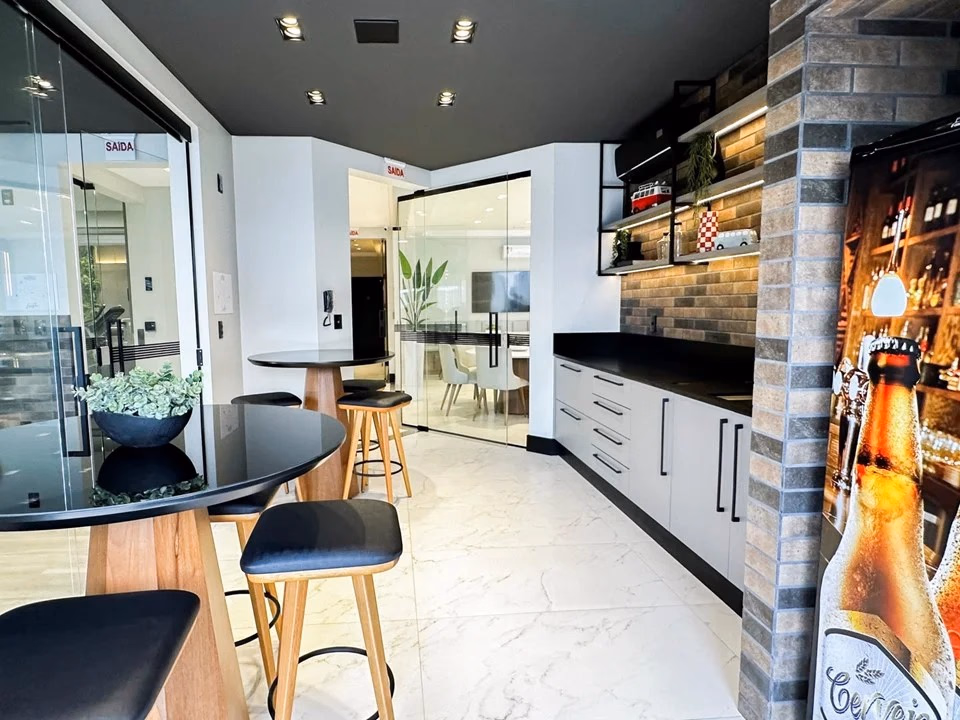Residencial Long Beach, Rua 240, Bairro Meia Praia, Itapema - SC (14)