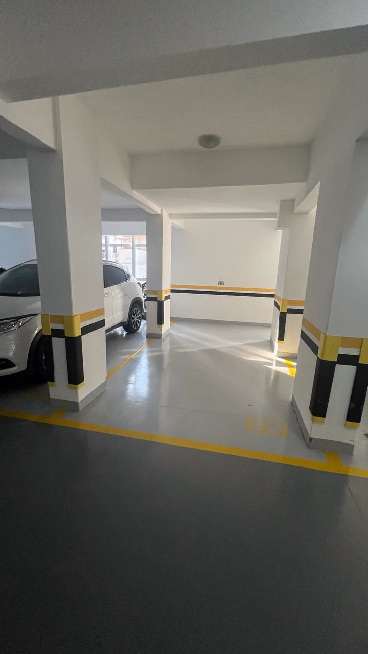 Apartamento 4 suítes em Meia Praia — Meia Praia, Itapema