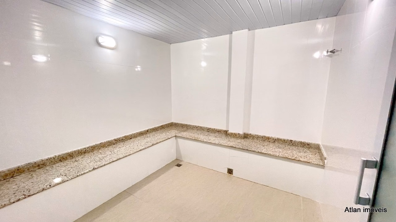 Apartamento quadra mar a venda em Meia Praia, Itapema-SC (9)