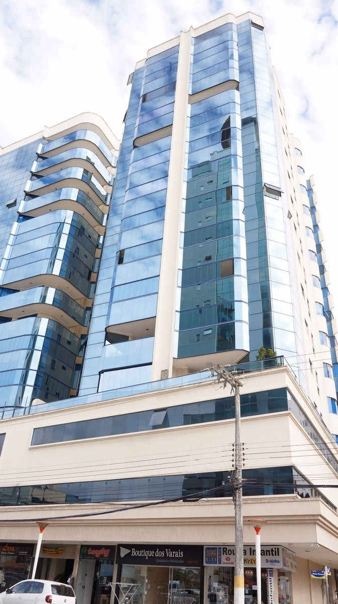 Rosa dos Ventos Residencial — Meia Praia
