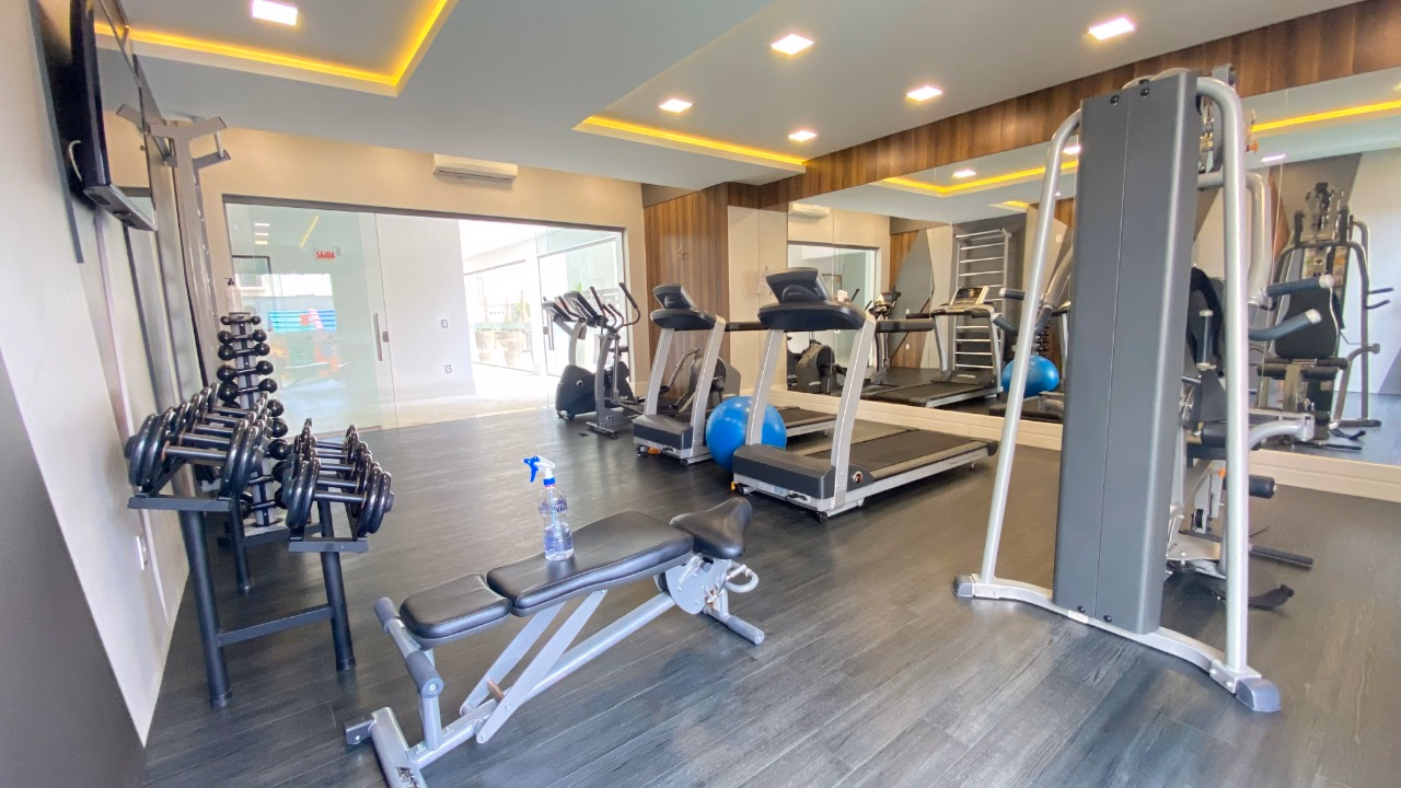 Apartamento a venda na quadra mar a venda em Meia Praia (59)
