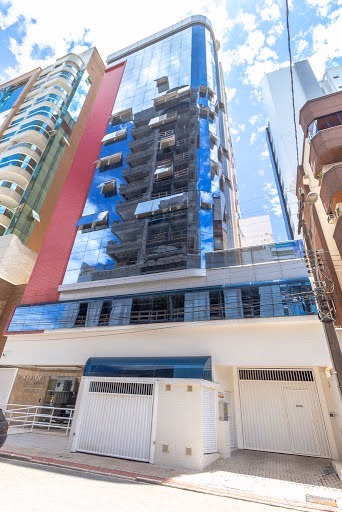 Blue Safira Residence — Meia Praia