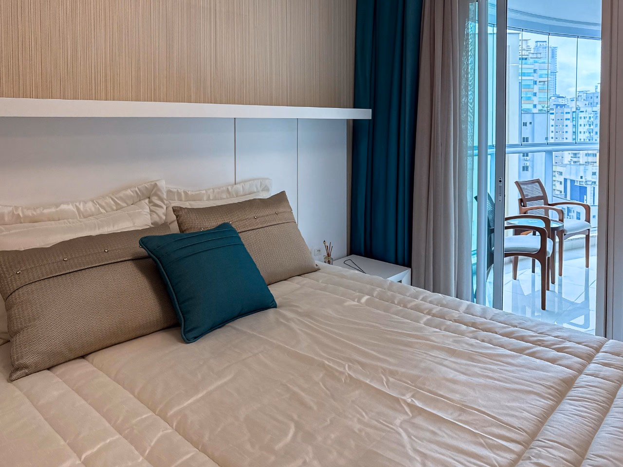 Apartamento 3 quartos em Meia Praia — Meia Praia, Itapema