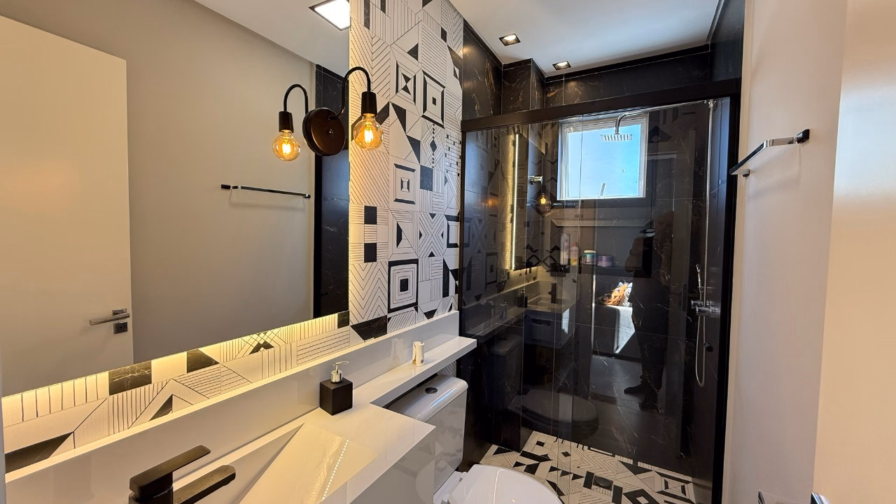 Apartamento 3 suítes em Meia Praia — Meia Praia, Itapema