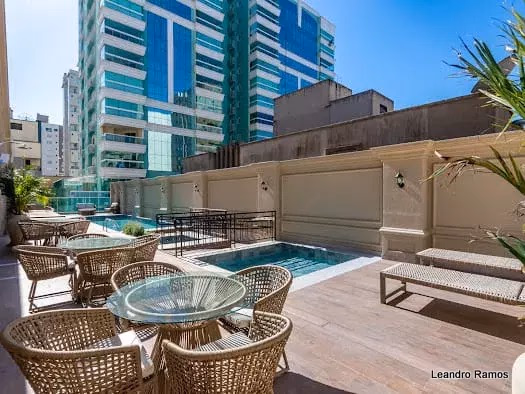 Belissimo Residence - Rua 303, Bairro Meia Praia, Itapema - SC (13)