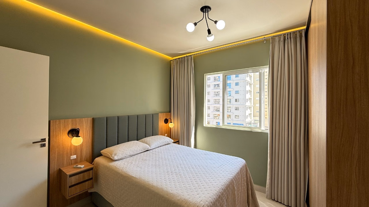 Apartamento 3 suítes em Meia Praia — Meia Praia, Itapema