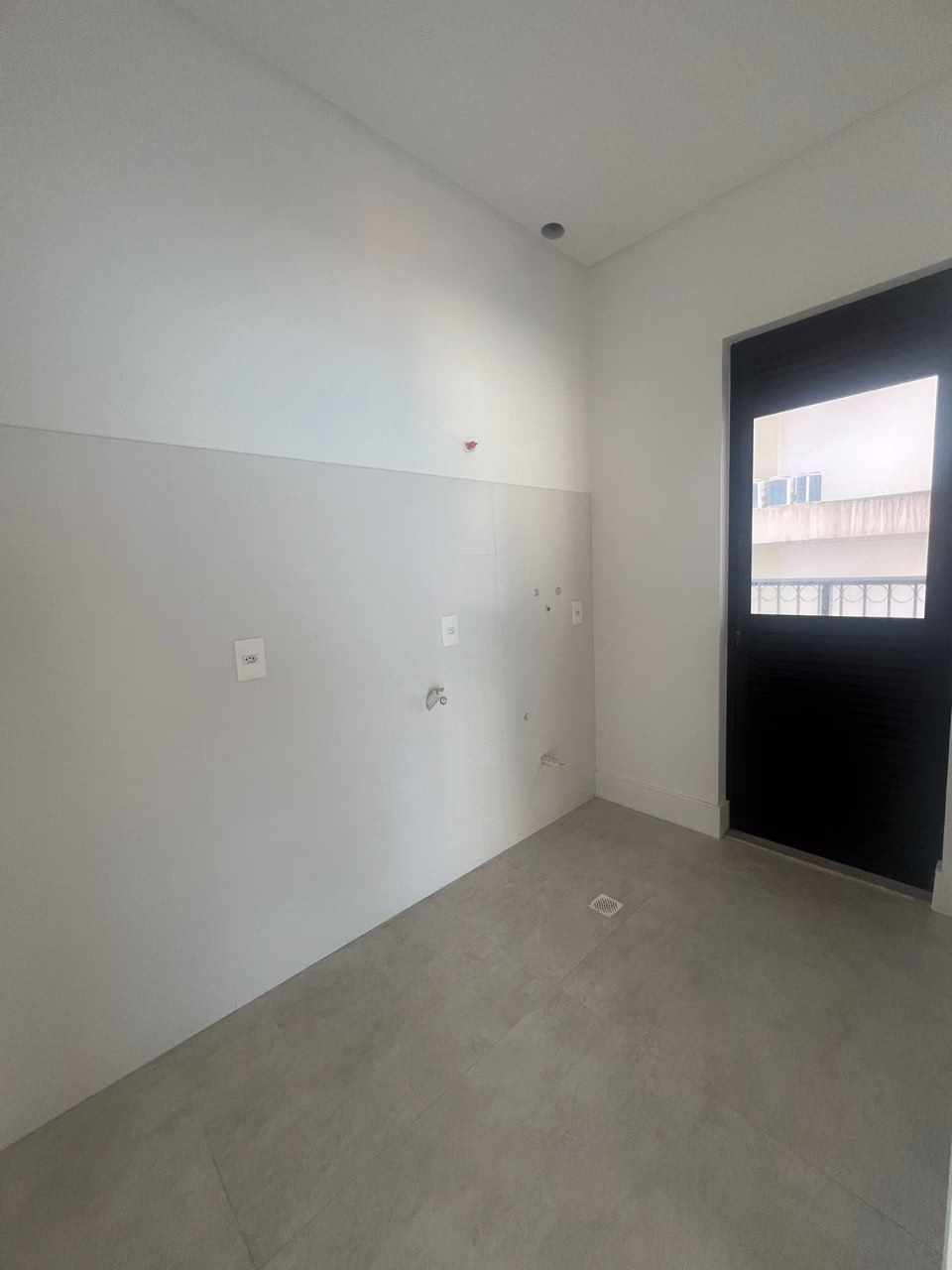 Apartamento 4 suítes em Centro — Centro, Itapema