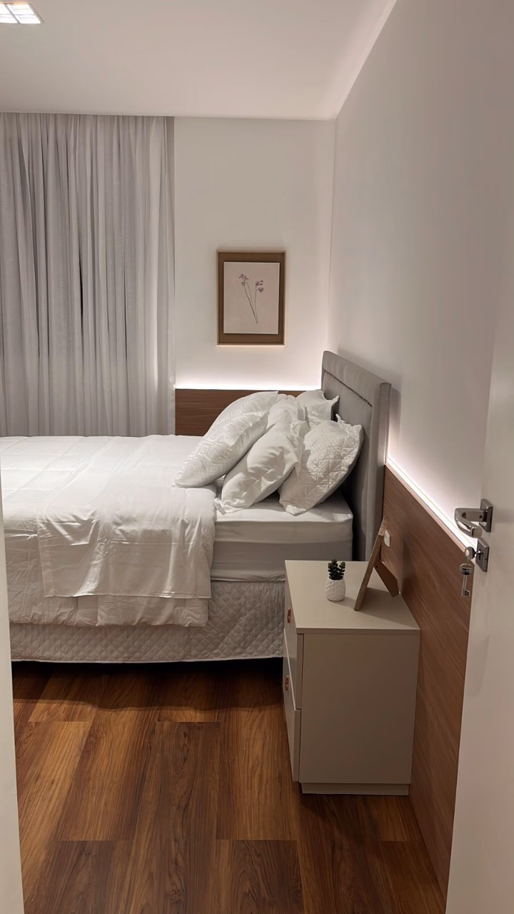 Apartamento 4 suítes em Meia Praia — Meia Praia, Itapema