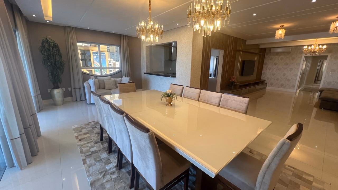 Apartamento 4 suítes em Meia Praia — Meia Praia, Itapema