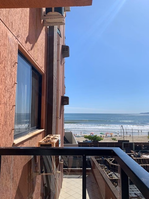 Apartamento 2 quartos em Meia Praia — Meia Praia