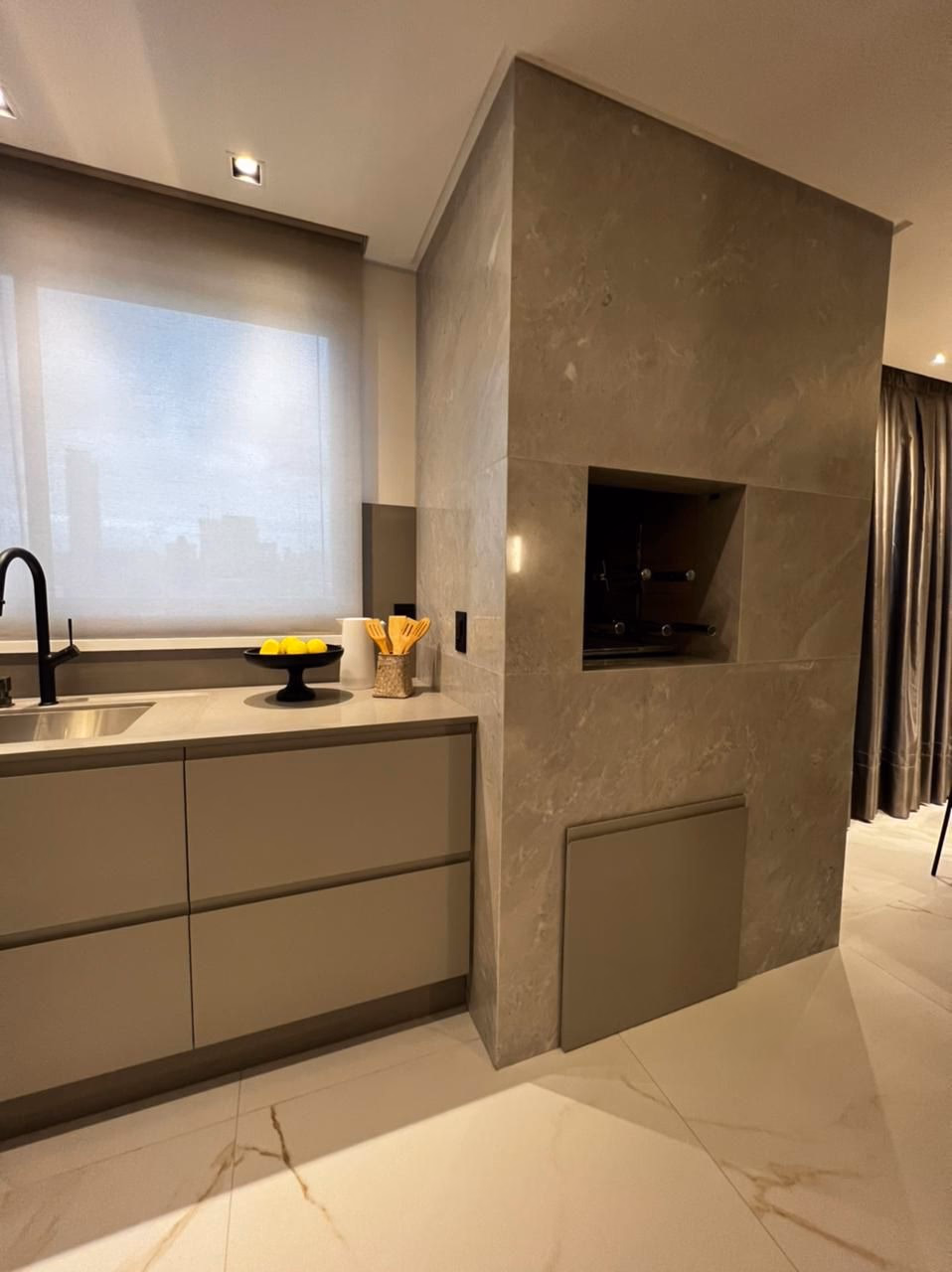Apartamento 3 suítes em Balneário Perequê — Balneário Perequê, Porto Belo