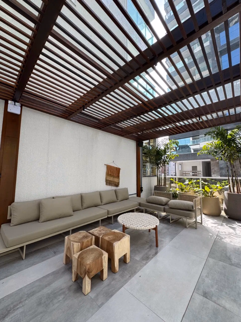 El Elyon - Rua 256, Bairro Meia Praia, Itapema - SC (16)