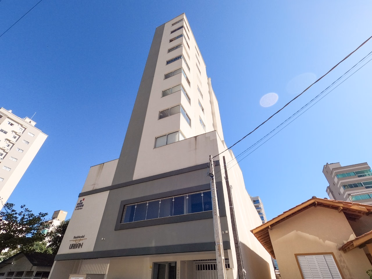 Urban Residencial — Meia Praia