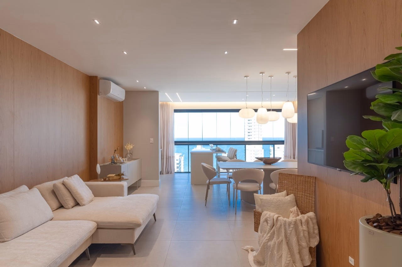 Apartamento 3 suítes em Meia Praia — Meia Praia, Itapema