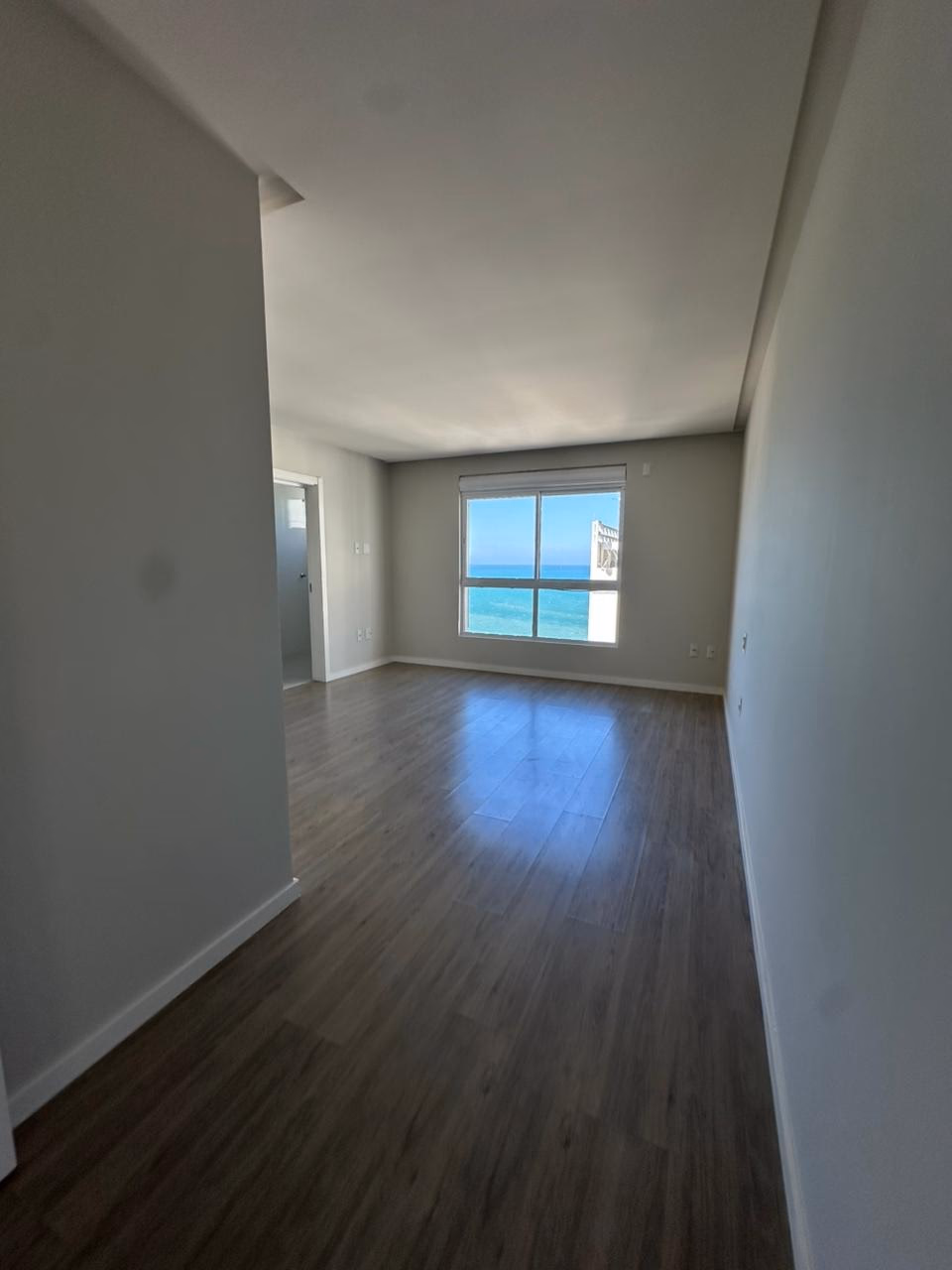 Apartamento 4 suítes em Meia Praia — Meia Praia, Itapema