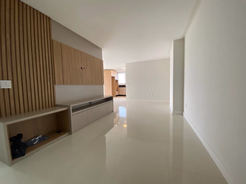 Apartamento 3 quartos em Meia Praia — Meia Praia, Itapema
