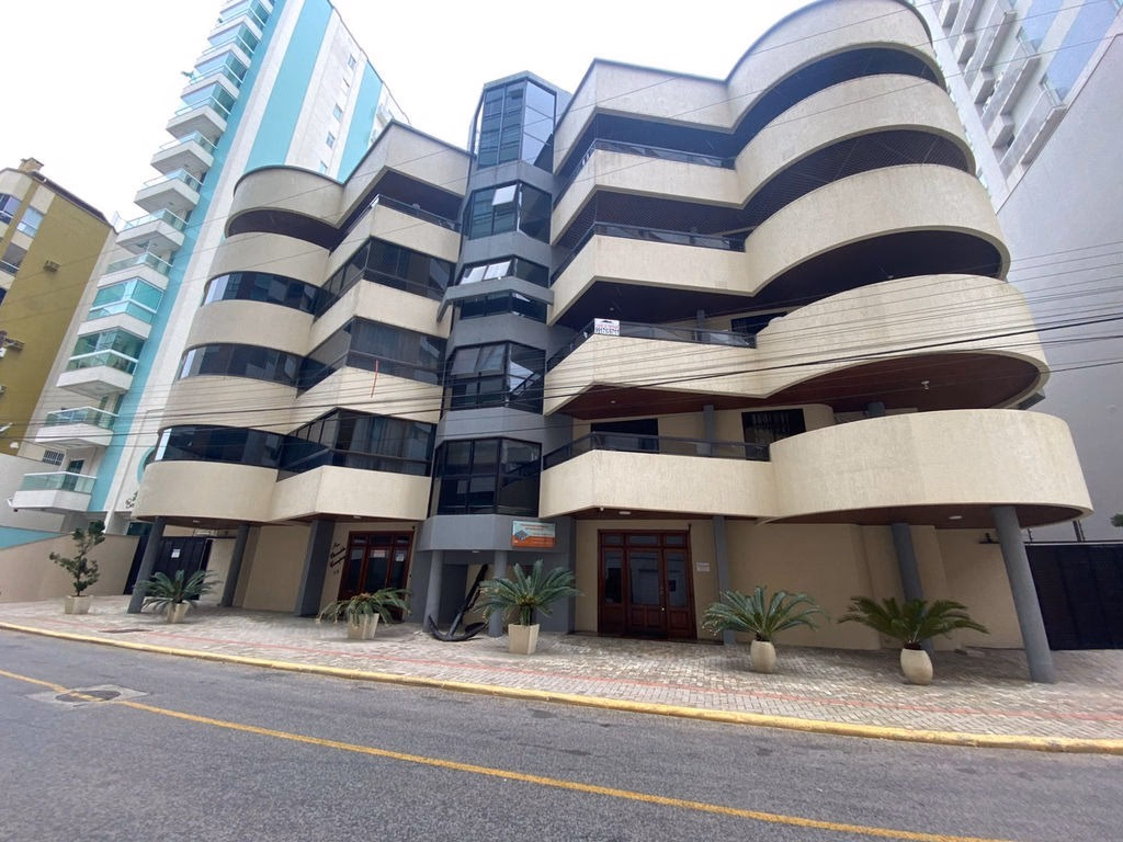 Osvaldo Campos Residencial — Meia Praia