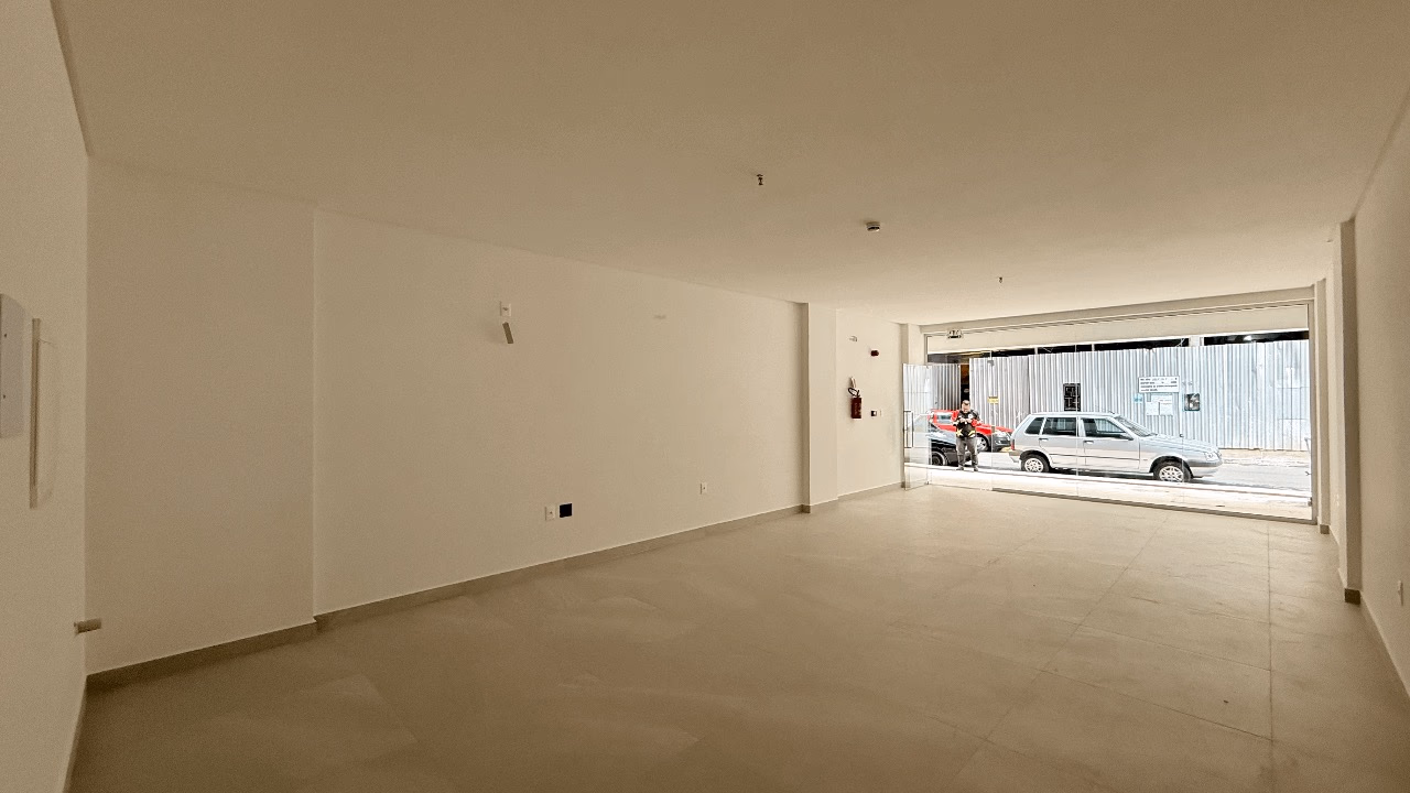 Sala comercial em Meia Praia — Meia Praia, Itapema