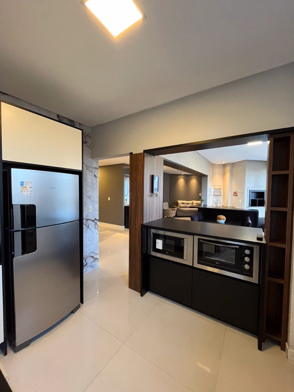 Apartamento 3 suítes em Meia Praia — Meia Praia, Itapema