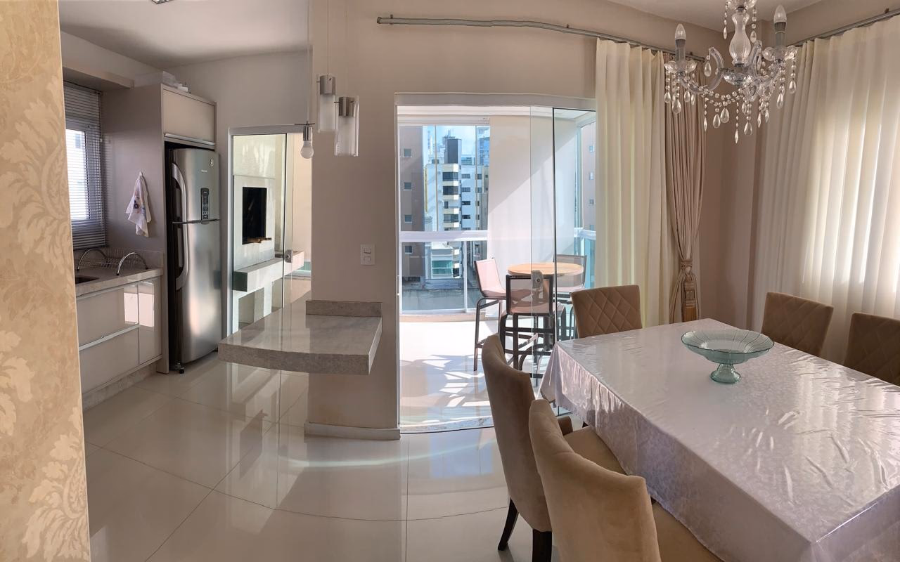 Apartamento 3 suítes em Meia Praia — Meia Praia, Itapema