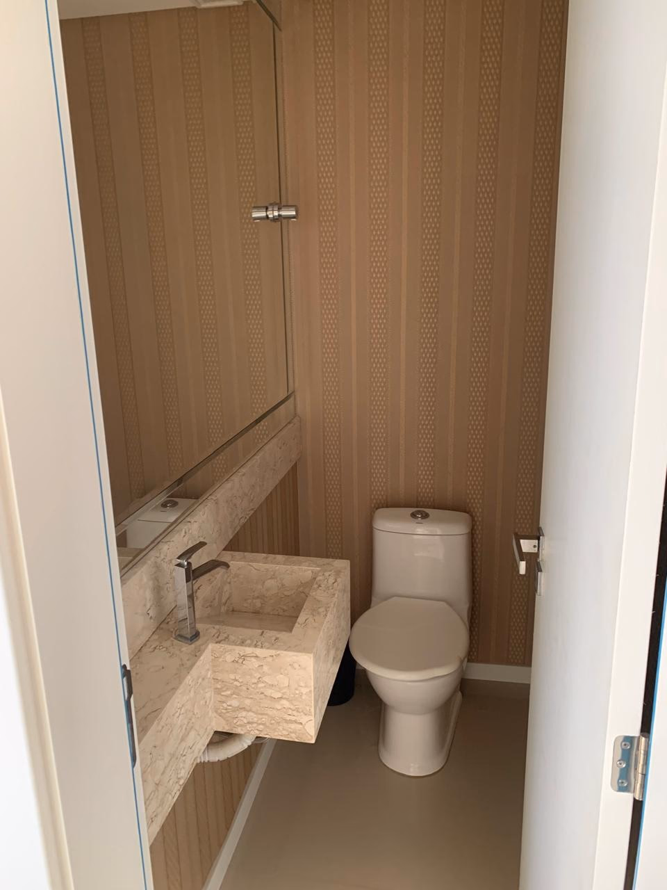 Apartamento 3 suítes em Meia Praia — Meia Praia, Itapema