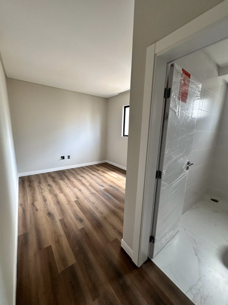 Apartamento 3 suítes em Meia Praia — Meia Praia, Itapema