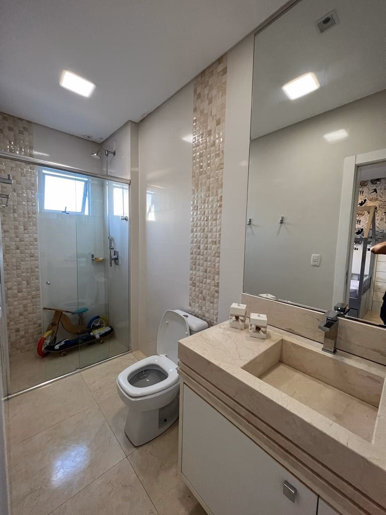 Apartamento 3 suítes em Meia Praia — Meia Praia, Itapema